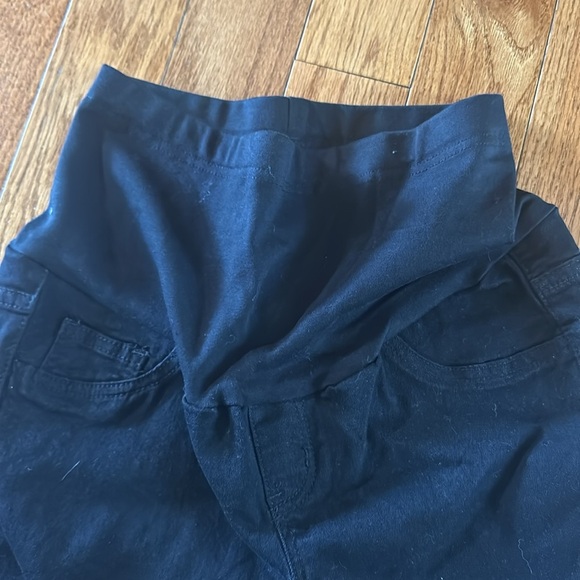 Maternity jeans size small - Picture 4 of 4